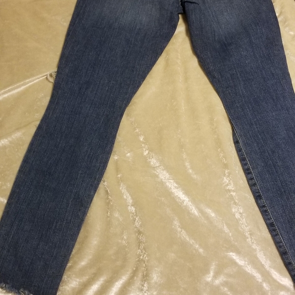 JOE'S JEANS 26 - Picture 2 of 3